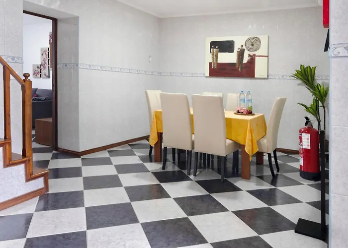 Casa Xadrez * Povoacao (Sao Miguel)